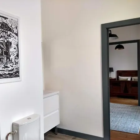 Number15 4* Carcassonne