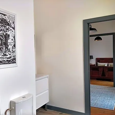 Bed & Breakfast Number15
